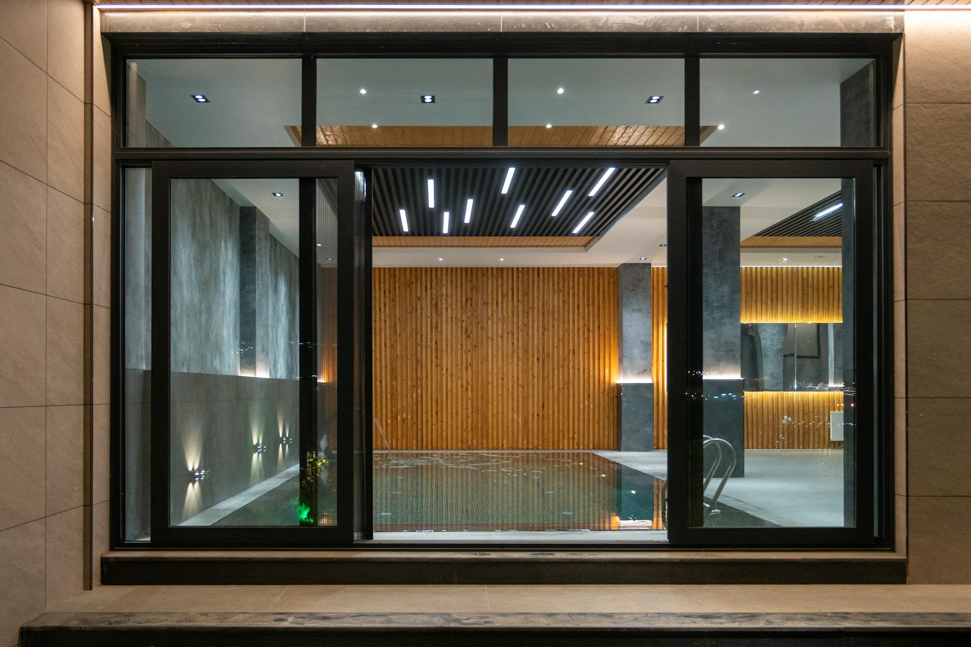 Entrances, Exteriors: Commercial Glass Door Installation Explained